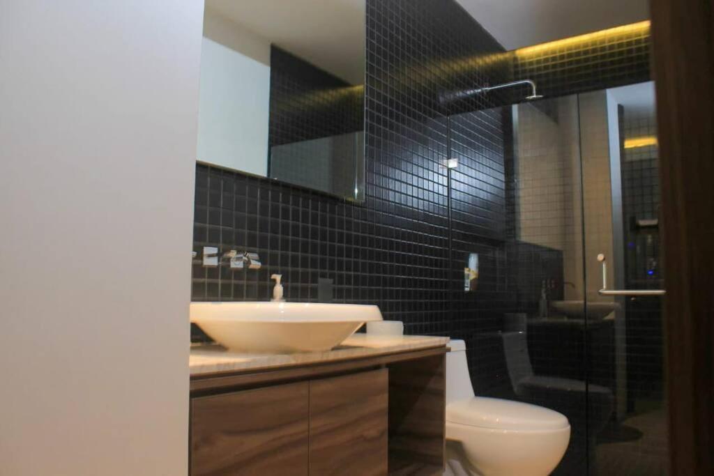 Luxury Apartament 1 Block To 5Th Avenue Плая дел Кармен Екстериор снимка